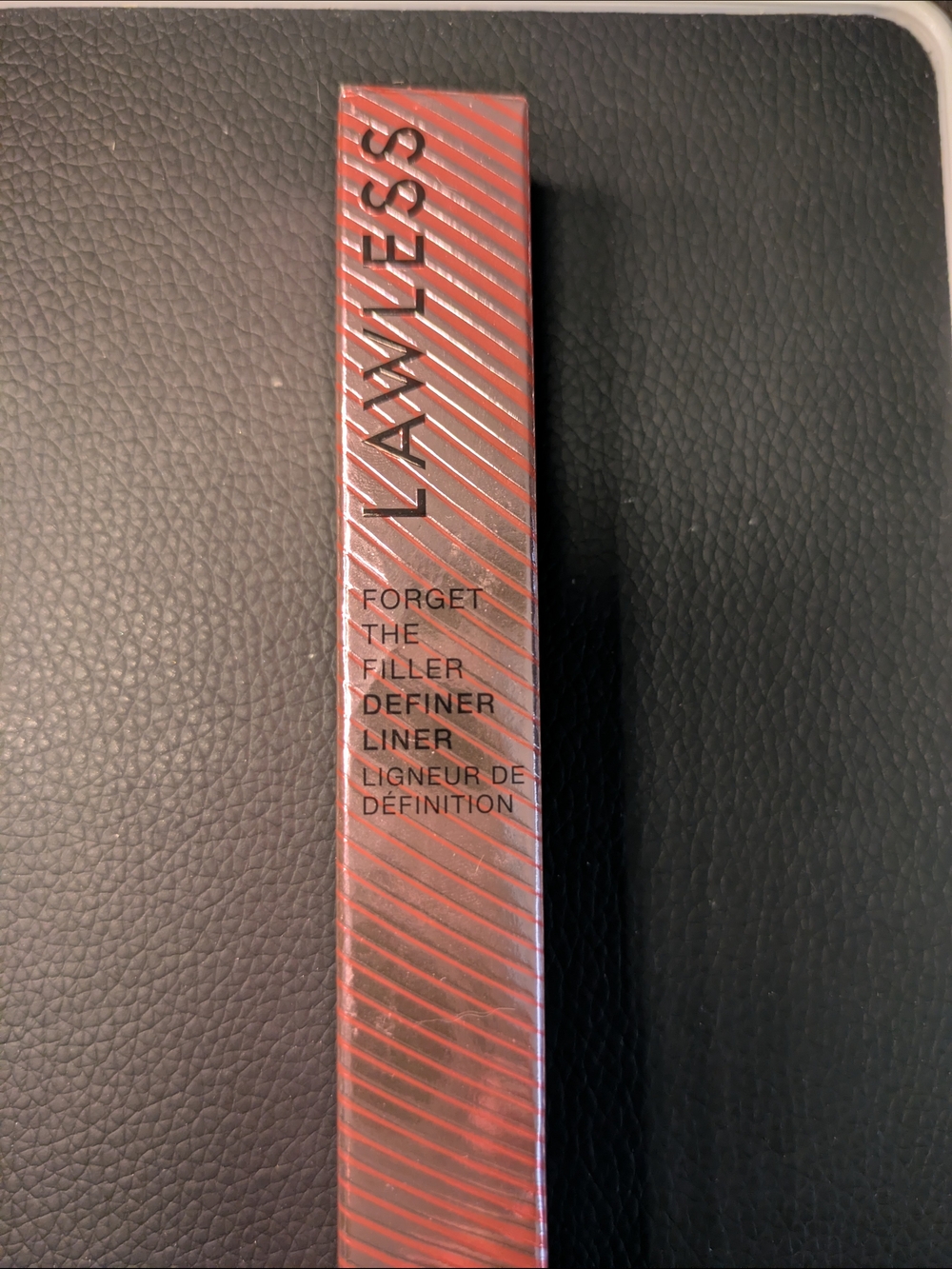 Lawless Forget The Filler Definer Liner - Kiss